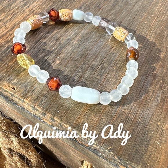 Selenite beaded bracelet handmade/cleansing/good vibes - Picture 1 of 6